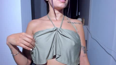 Snapshot of emillyhils1 chatting on May 2026 07:47:01 AM emilly online show from May 2026 07:47:01 AM