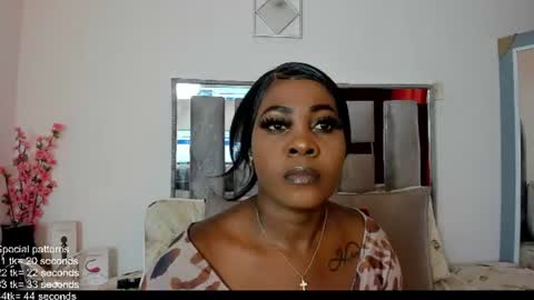 Emilly Roa online show from July 2026 01:18:01 PM