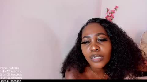 Emilly Roa online show from July 2026 09:36:01 PM