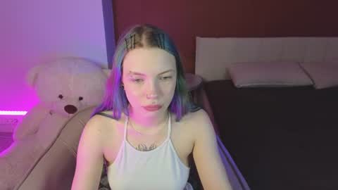 Snapshot of emily__hamilton chatting on July 2026 01:08:01 AM Emily online show from July 2026 01:08:01 AM