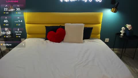 Snapshot of emily_amorre chatting on July 2026 01:43:02 AM Emily 3 online show from July 2026 01:43:02 AM