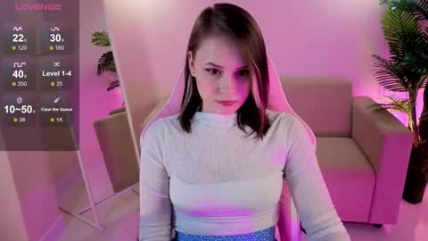 Emily online show from November 2025 05:12:01 PM