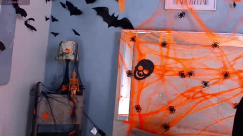 emily_castillo1_ online show from October 2025 04:07:02 AM