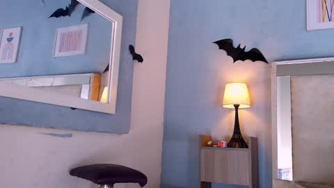 emily_castillo1_ online show from November 2025 11:47:02 AM