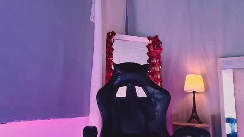 emily_castillo1_ online show from March 2026 05:41:01 AM