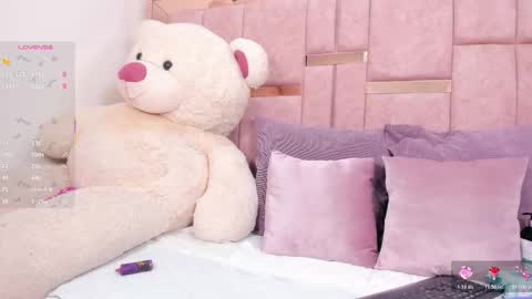  M I A   online430pm- 930pm online show from February 2026 10:42:01 PM