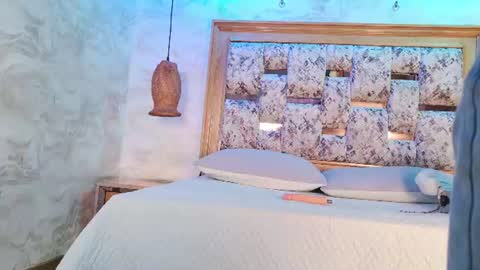 emily_dempsey online show from July 2026 07:05:02 PM