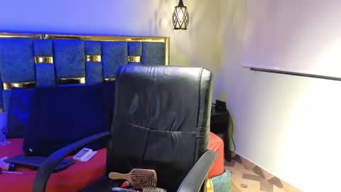 Snapshot of emily_fox_3 chatting on September 2025 03:28:01 AM emily fox 3 online show from September 2025 03:28:01 AM