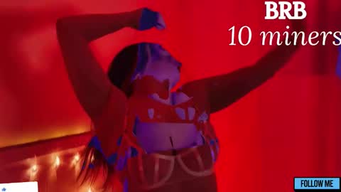 EMILY online show from October 2025 02:33:01 AM