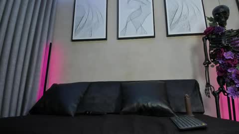 emily_hex online show from September 2025 09:04:02 PM