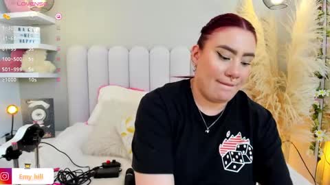 Snapshot of emily_hill___ chatting on January 2025 10:41:02 PM EMILY Monday 5-2 am From Tuesday to Friday5-1 am Colombia time online show from January 2025 10:41:02 PM