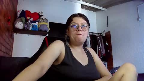 Julieta online show from February 2025 04:37:02 PM