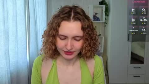 Snapshot of emily_lune chatting on June 2026 02:24:01 AM Emily online show from June 2026 02:24:01 AM