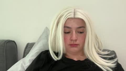 emily_morning_dew online show from March 2026 05:44:02 AM