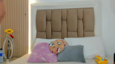 emily_rivas_ online show from April 2026 03:15:02 AM