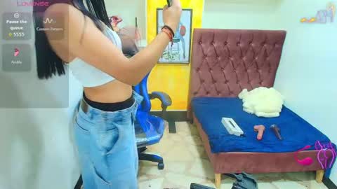       online show from July 2026 01:52:01 PM