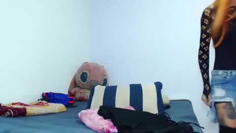 Emily  IGEmmily Baussa online show from October 2025 09:38:02 PM