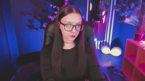 Emily online show from February 2026 05:37:01 AM