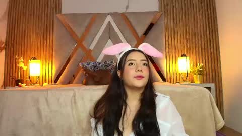 Snapshot of emily_trujillo chatting on June 2026 07:35:02 PM Emily Trujillo online show from June 2026 07:35:02 PM