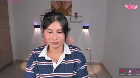 Emi online show from November 2025 09:25:02 PM