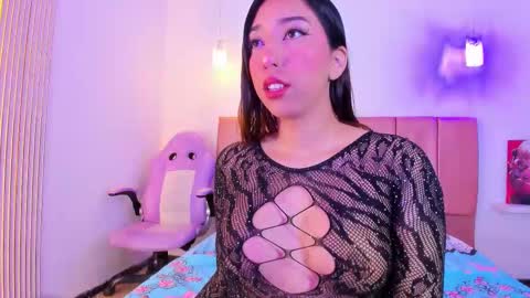 emily_walker4 online show from December 2025 03:44:02 AM