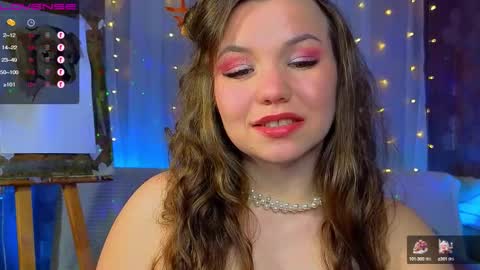 Snapshot of emilyart_ chatting on January 2025 01:42:01 AM artist Emily online show from January 2025 01:42:01 AM