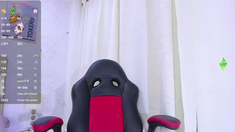 Snapshot of emilycastro_ chatting on January 2025 03:34:02 PM Emily online show from January 2025 03:34:02 PM