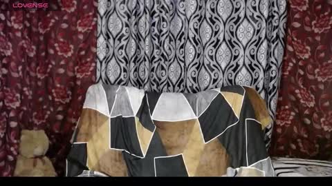 Snapshot of emilydoth chatting on October 2025 01:53:02 PM EmilyDoth online show from October 2025 01:53:02 PM