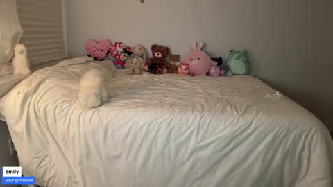 emilyfawn online show from October 2025 03:29:01 AM