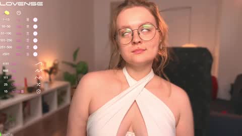 Emily  online show from February 2025 03:39:01 PM