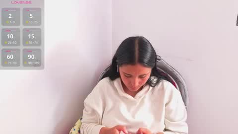 Emily online show from October 2025 08:09:02 PM