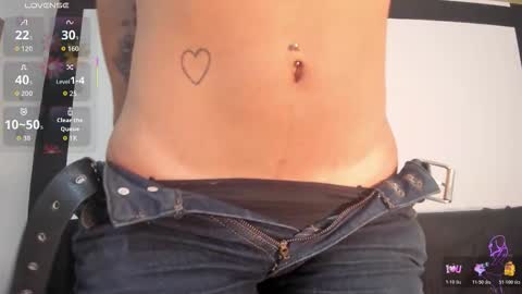 Snapshot of emilygomezz chatting on December 2025 11:37:01 AM Emily online show from December 2025 11:37:01 AM