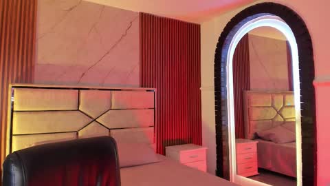 Emily Hendrix online show from January 2026 07:45:01 PM