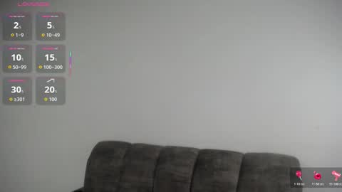 Snapshot of emilyhines__ chatting on November 2025 01:38:01 AM Emilyhines online show from November 2025 01:38:01 AM