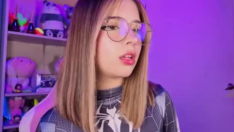 VALEEEN online show from March 2026 03:28:01 PM