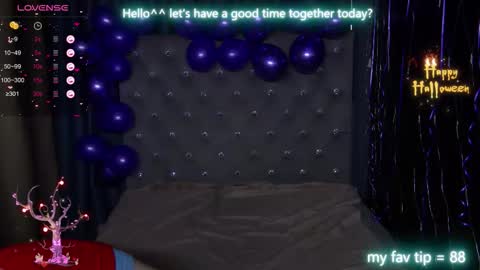 Snapshot of emilykents chatting on November 2025 12:57:02 AM EmilyKents online show from November 2025 12:57:02 AM