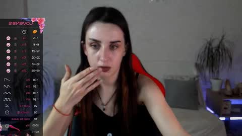 Emyli online show from November 2025 12:47:01 AM