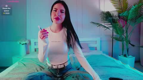 Emily online show from March 2026 07:18:02 PM