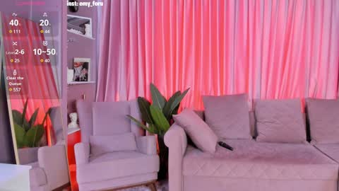 Snapshot of emilyrighter chatting on December 2024 11:02:01 AM Hey i am Emily am - pm online show from December 2024 11:02:01 AM