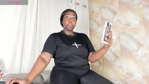 Snapshot of emilyrojas chatting on November 2025 11:20:01 AM emilyrojas online show from November 2025 11:20:01 AM