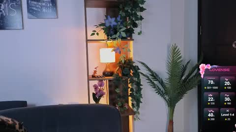 Snapshot of emilyrousex chatting on September 2025 05:37:01 PM emilyrousex online show from September 2025 05:37:01 PM