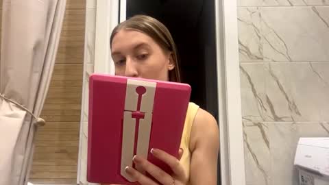 Snapshot of emilystechuchak chatting on July 2026 03:29:01 PM emilystechuchak online show from July 2026 03:29:01 PM