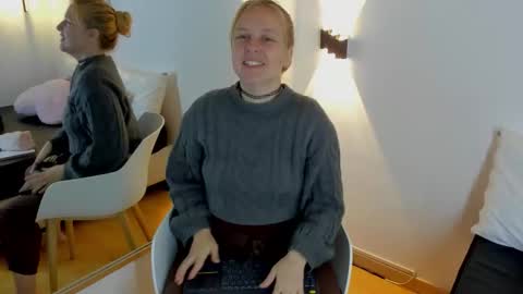 Summer 3 online show from February 2026 01:09:02 PM