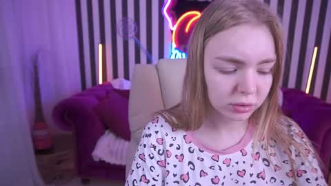 Snapshot of emilysunshines chatting on April 2026 06:07:02 AM MY NAME IS Emily WELCOME EVERYONE I WILL BE HAPPY TO GIVE YOU WHAT YOU HAVE DREAMED OF FOR SO LONG online show from April 2026 06:07:02 AM
