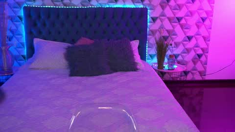 Snapshot of emilysunshines chatting on May 2026 12:54:02 PM MY NAME IS Emily WELCOME EVERYONE I WILL BE HAPPY TO GIVE YOU WHAT YOU HAVE DREAMED OF FOR SO LONG online show from May 2026 12:54:02 PM