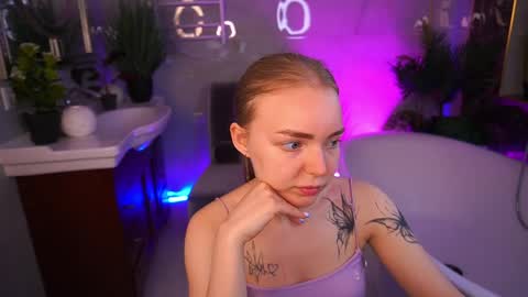 Snapshot of emilysunshines chatting on May 2026 12:34:02 PM MY NAME IS Emily WELCOME EVERYONE I WILL BE HAPPY TO GIVE YOU WHAT YOU HAVE DREAMED OF FOR SO LONG online show from May 2026 12:34:02 PM
