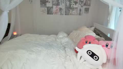 Emily brunette and Charlotte redhead online show from March 2026 03:12:02 PM