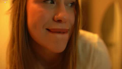 Eminent Eva online show from December 2025 01:51:02 PM