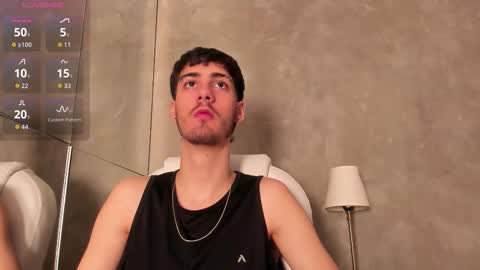 emir_ozan online show from February 2026 05:22:02 PM