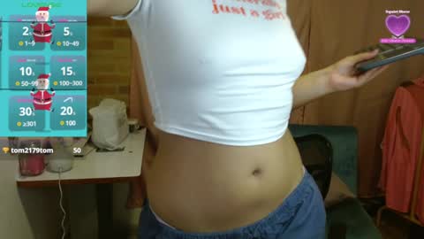 Snapshot of emitaa17228 chatting on December 2024 10:47:02 PM emma online show from December 2024 10:47:02 PM